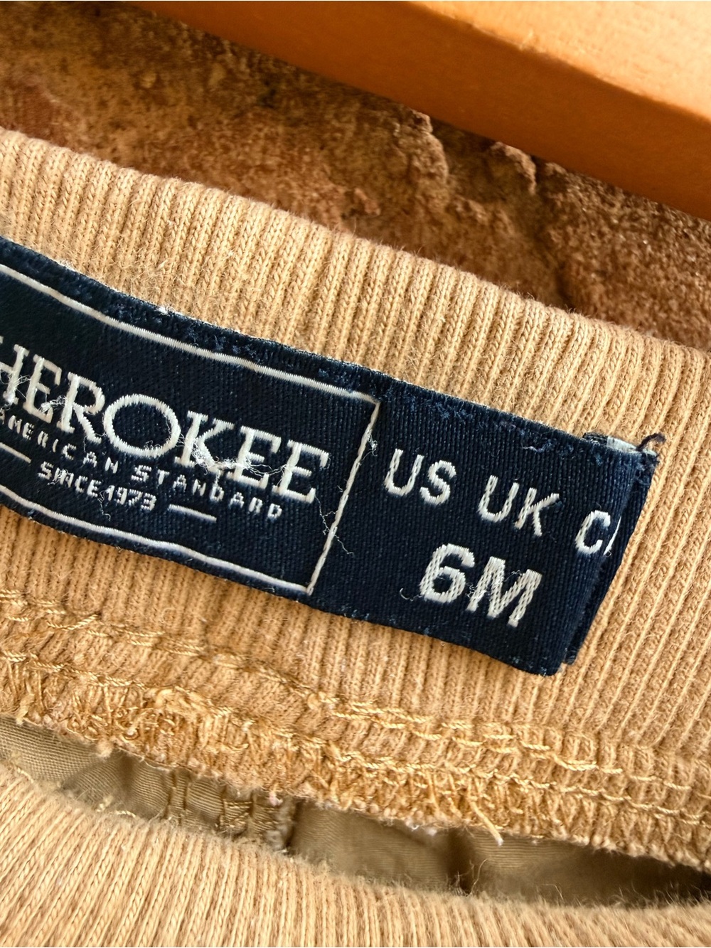 10/$25 • Tan Pull-On Cargo Pants with Drawstring - Picture 3 of 3